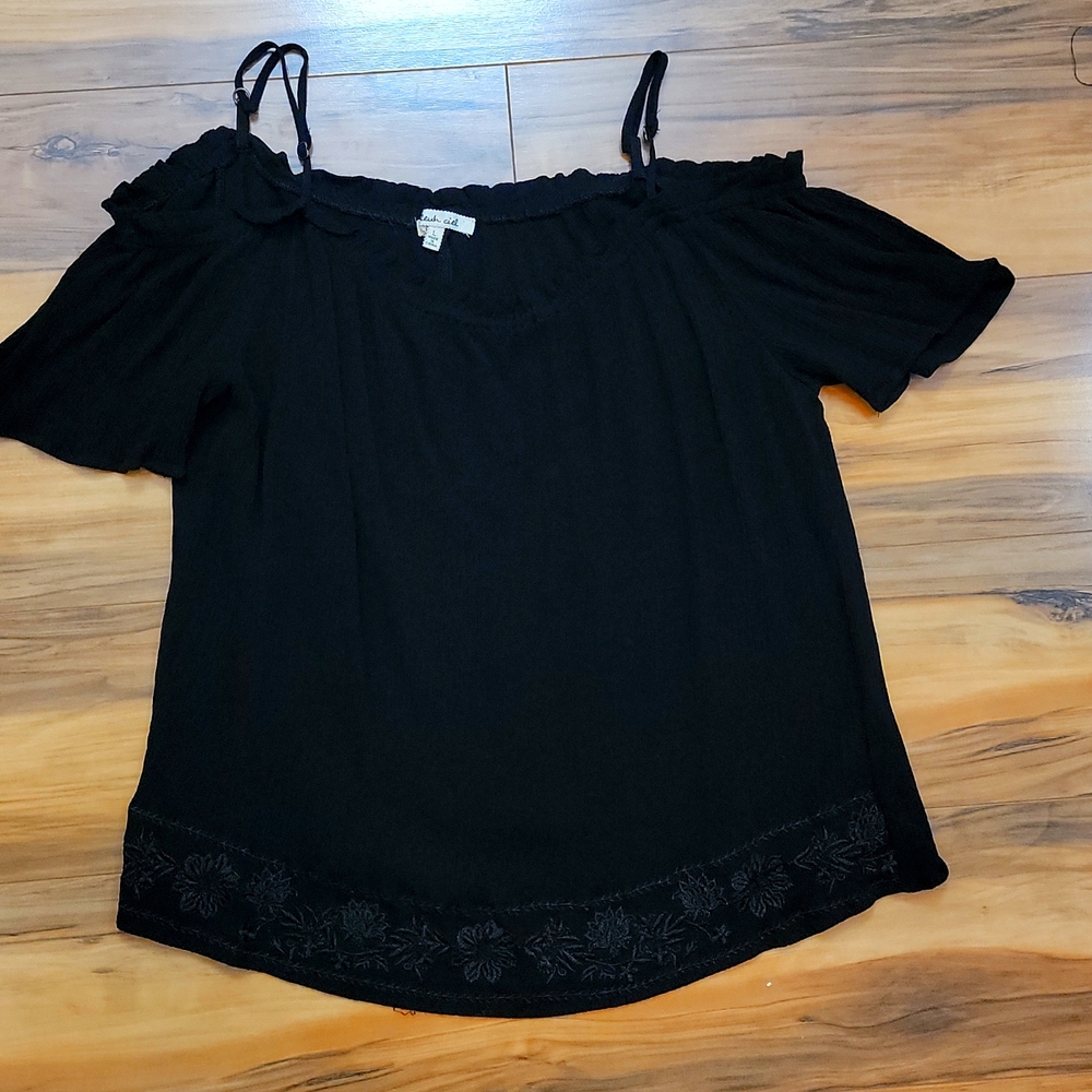 Bleuh Ciel! Very nice! Size large